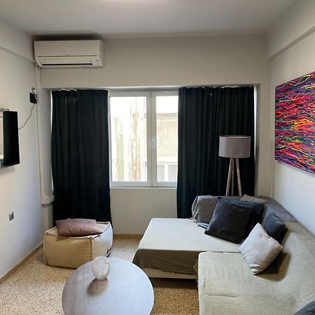 Praxitelous Apartments By Athens Urban Retreat Bagian luar foto