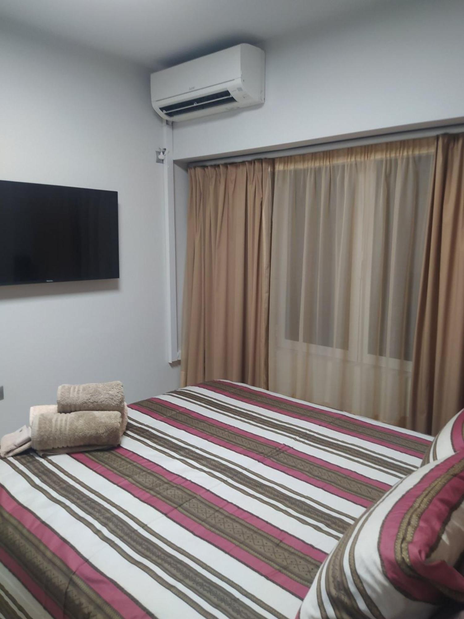Praxitelous Apartments By Athens Urban Retreat Bagian luar foto
